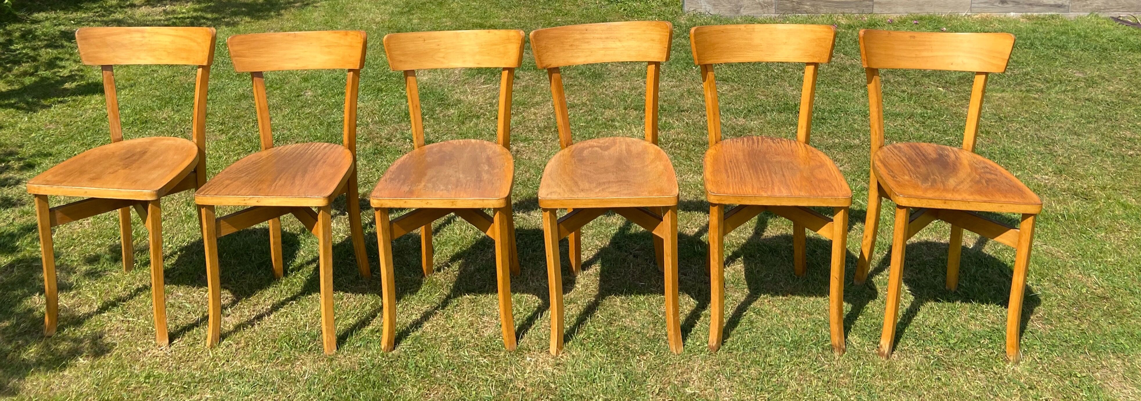 Lot de 30 chaises bistrot