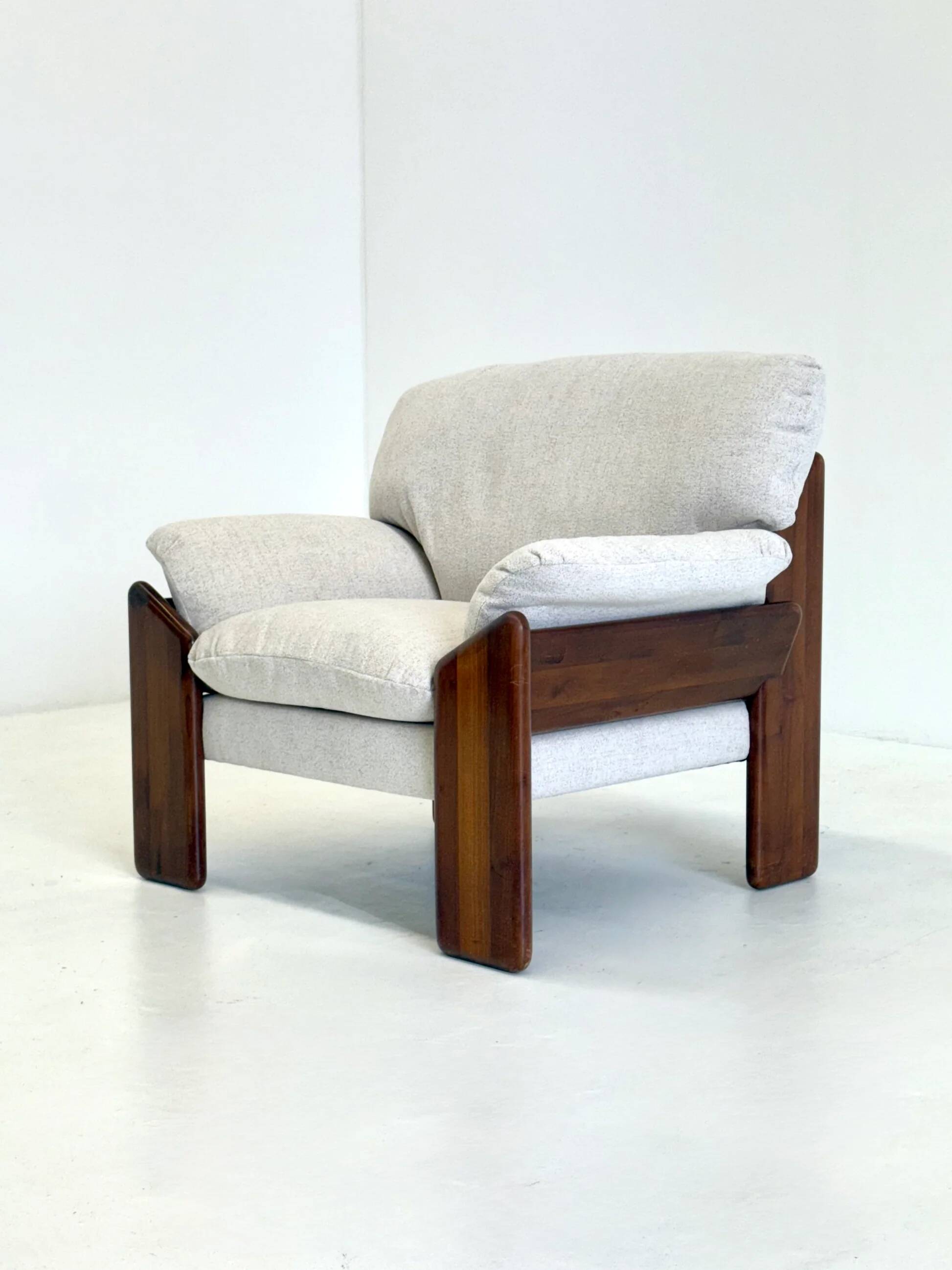 Fauteuil Sapporo crème de Mario Marenco pour Mobil Girgi