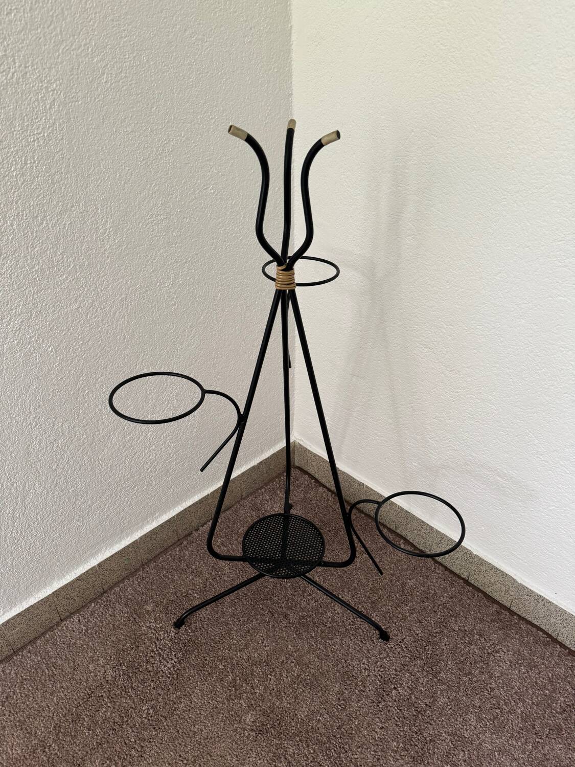 Porte plantes design années 60 dlg Matégot
