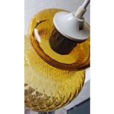 Amber glass suspension