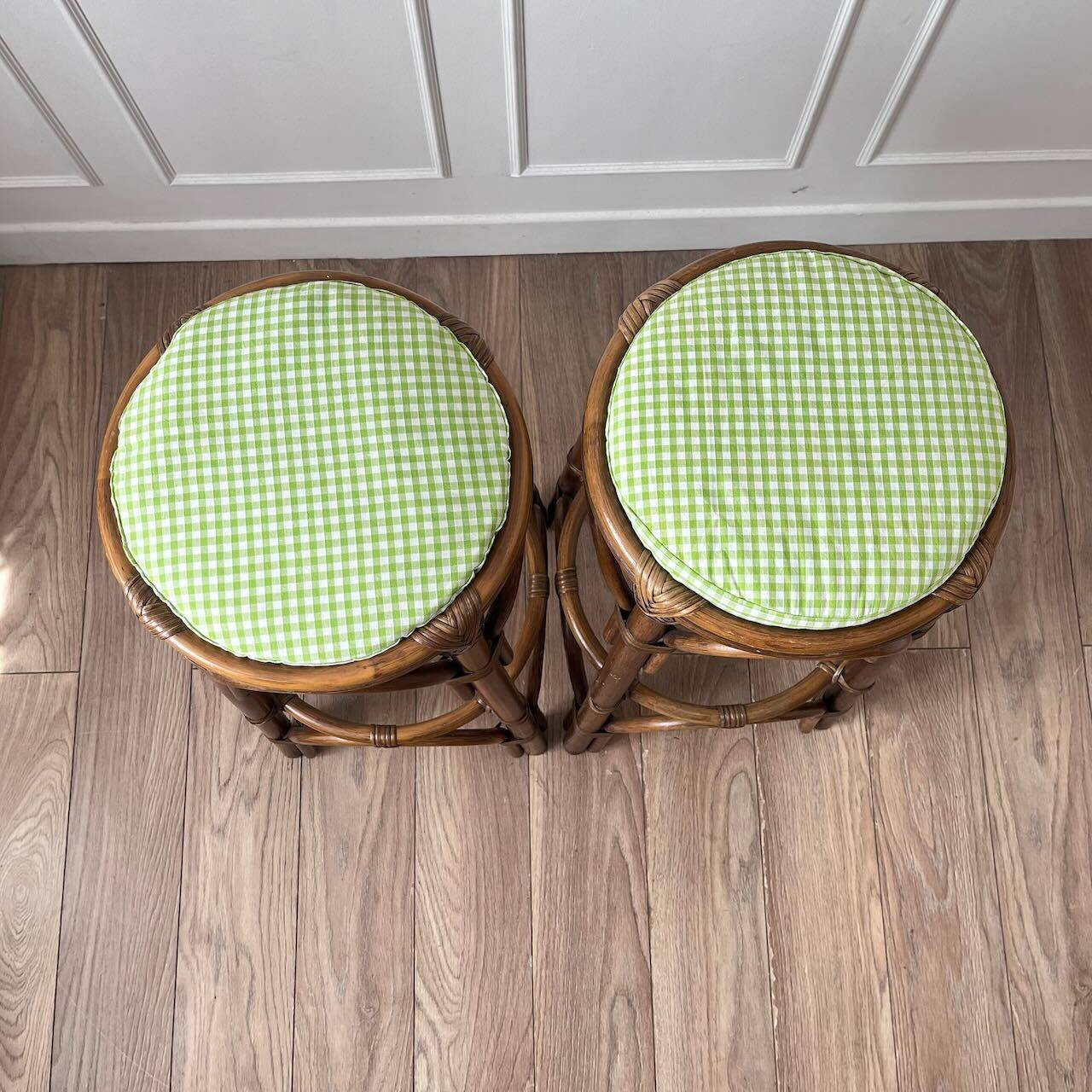 Paire de tabourets de bar
