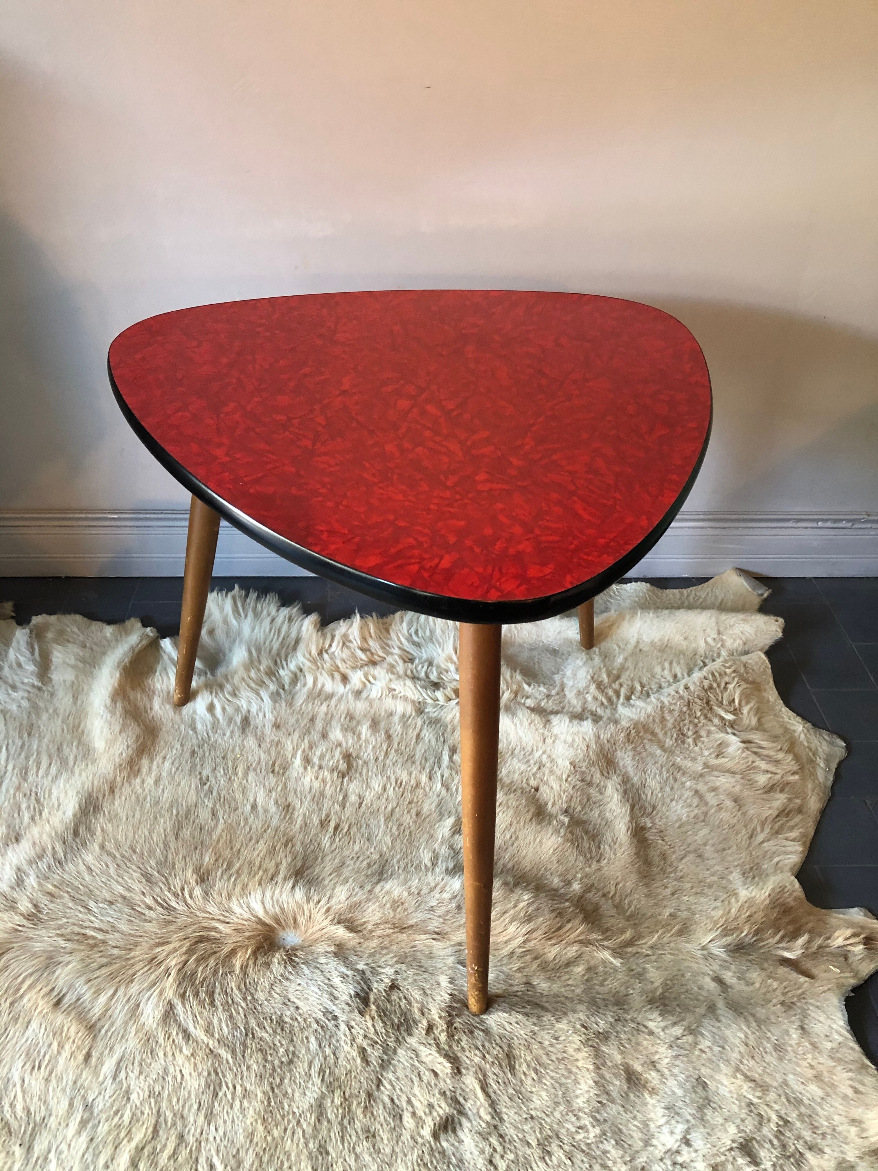 Vintage coffee table tripod