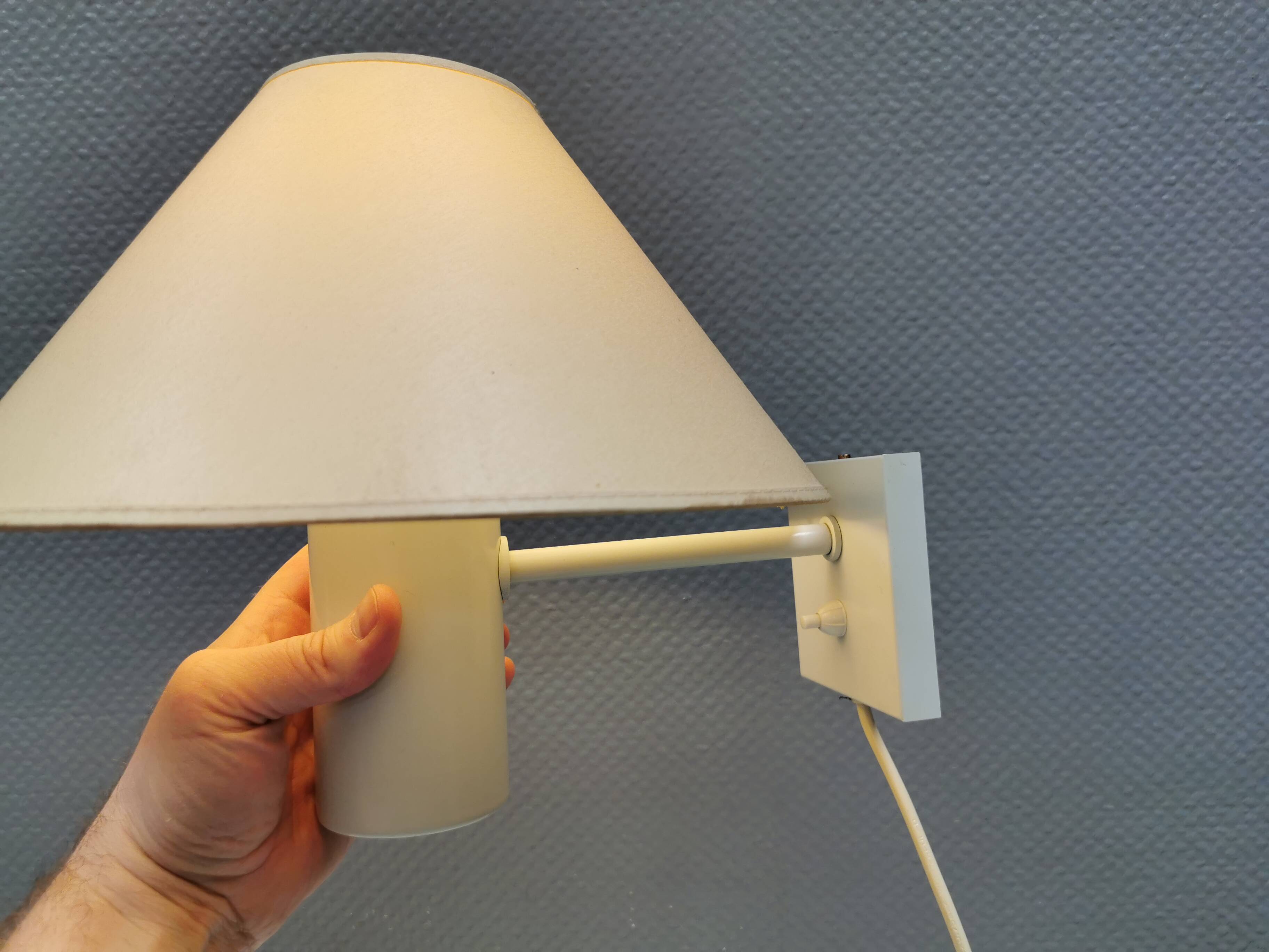 Wall lamp, from Fog & Mørup 1968 (Designed by Jo Hammerborg) model Pastel