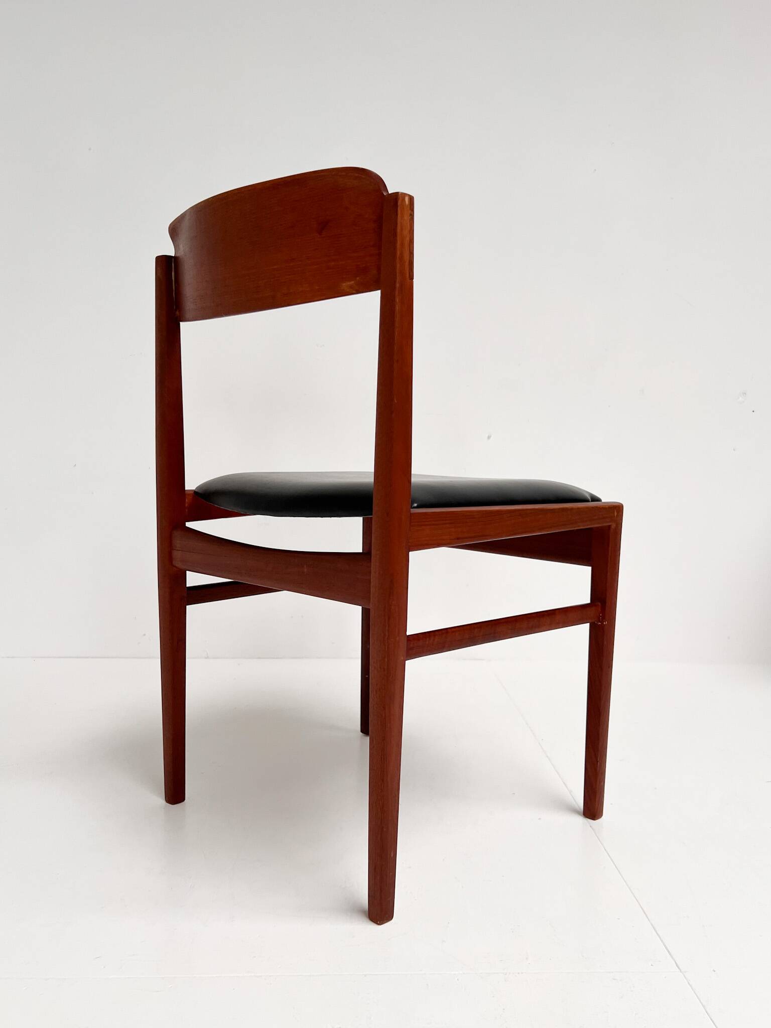 Set Mid Century Danish dining chairs attributed to Korup Mobelfabrik, 1960s