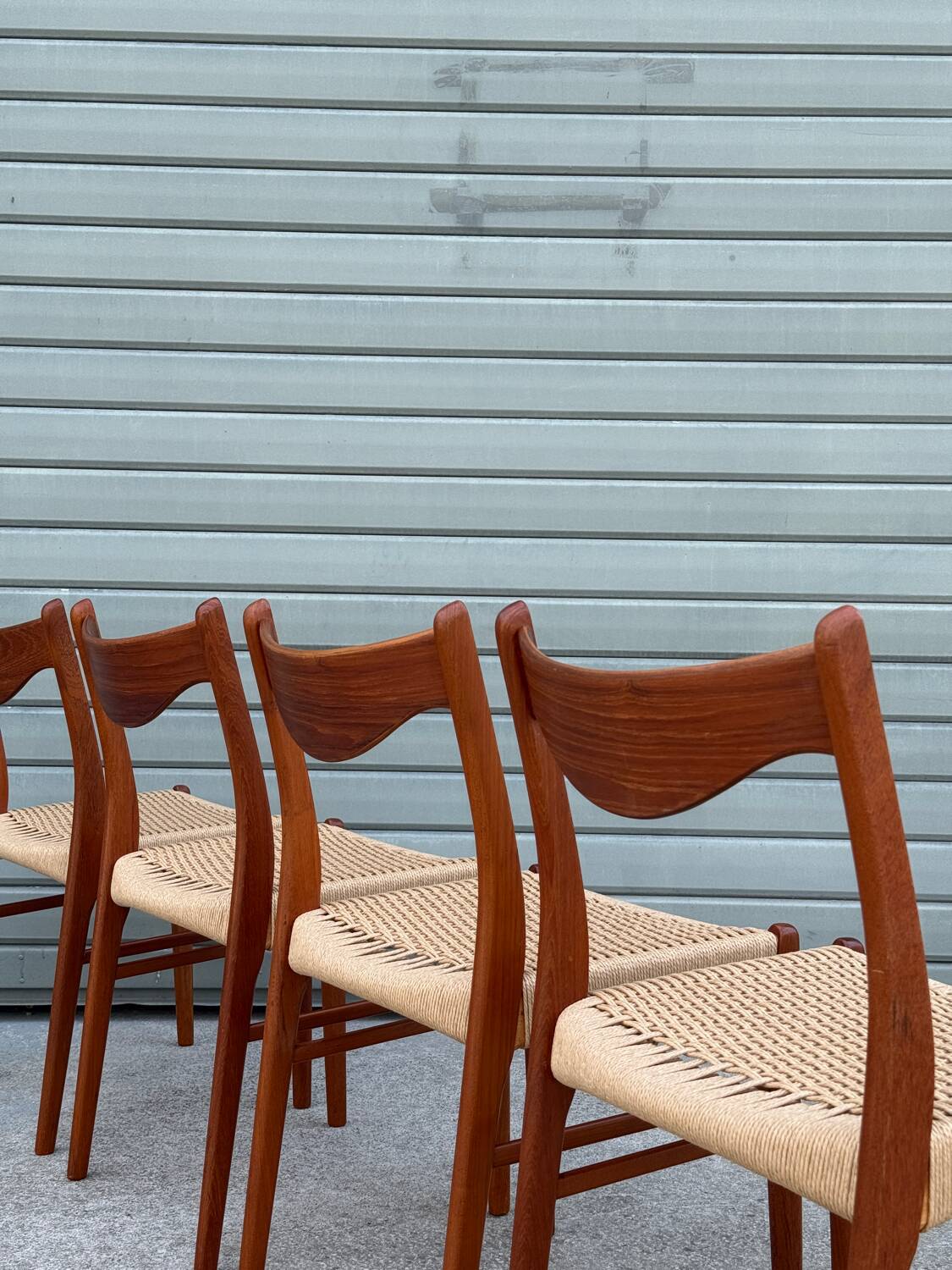 4 chaises danoises Arne Wahl Iversen
