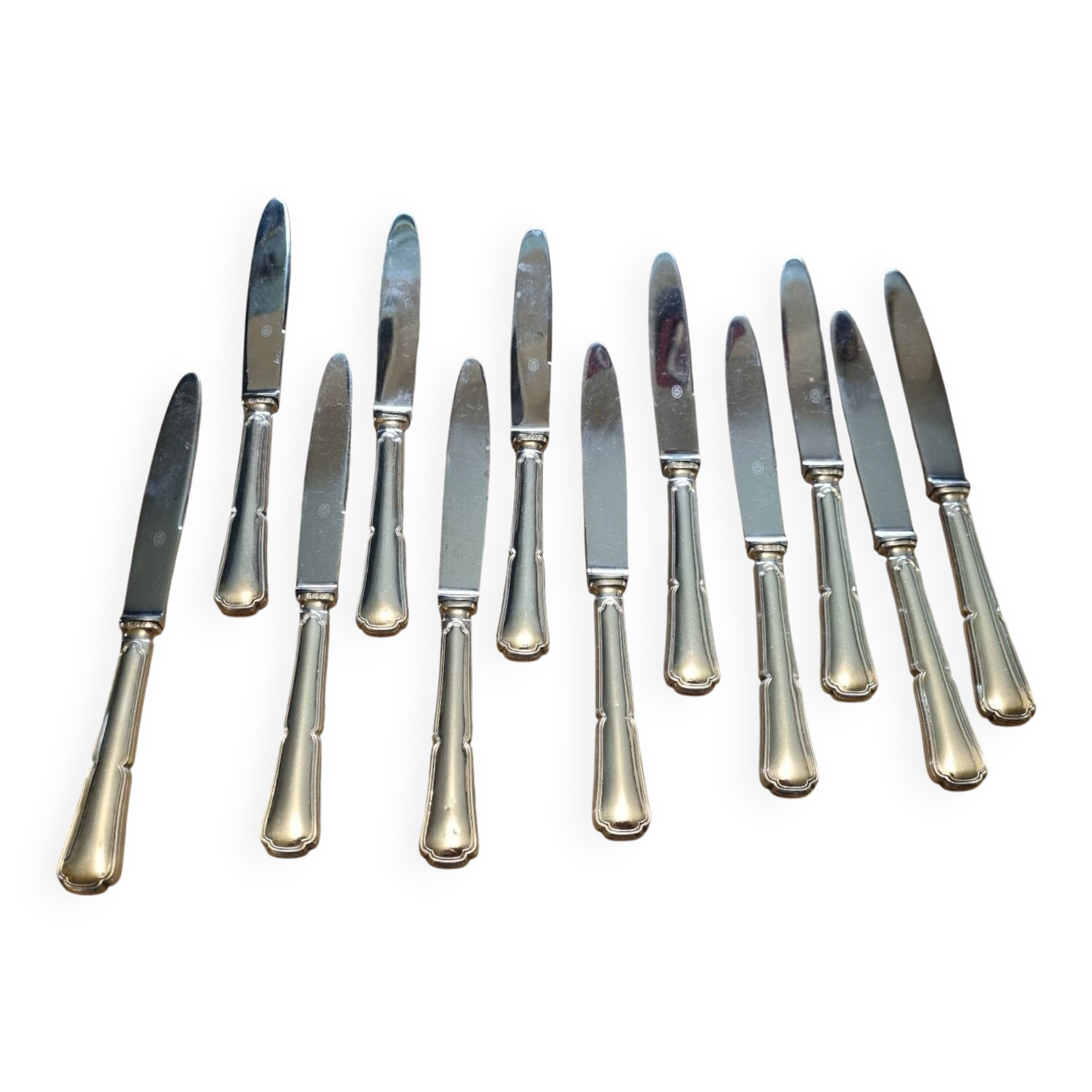12 silver knives 21cm