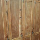 Vestiaire bois ancien