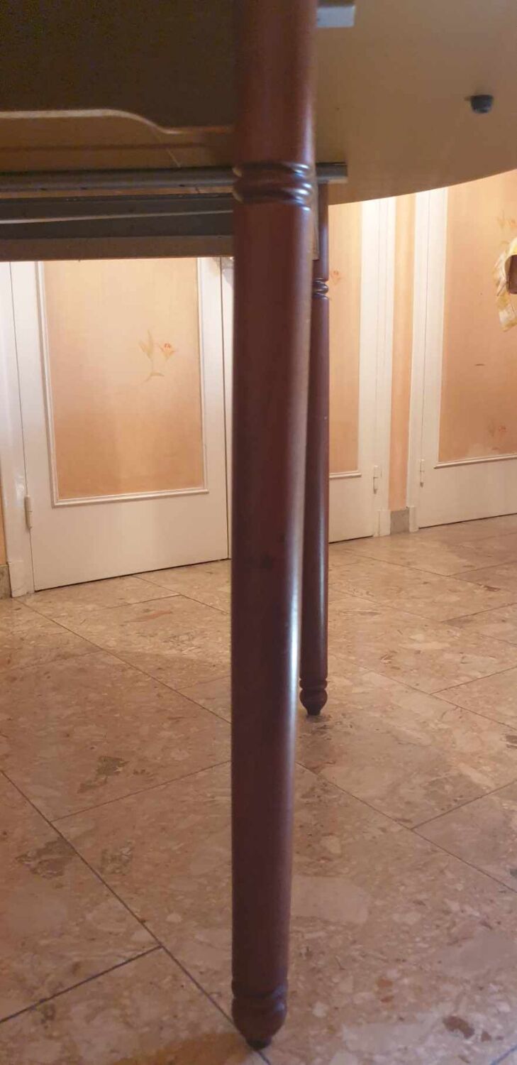 1970s wooden round table