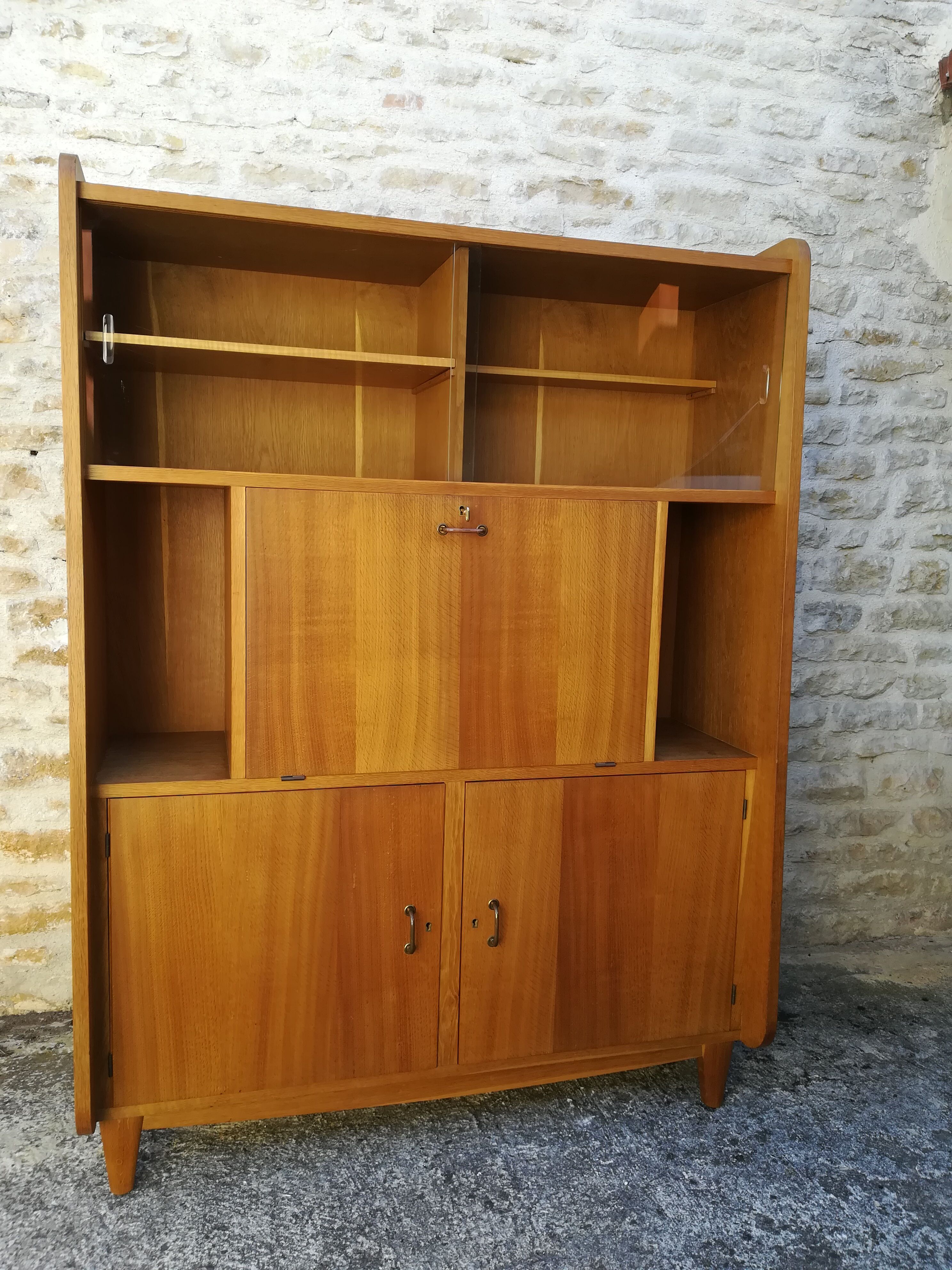Secrétaire des années 50