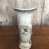 Ancien vase corne abondance céramique blanc décor moustiers vintage
