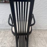 Chaise design en bois noir