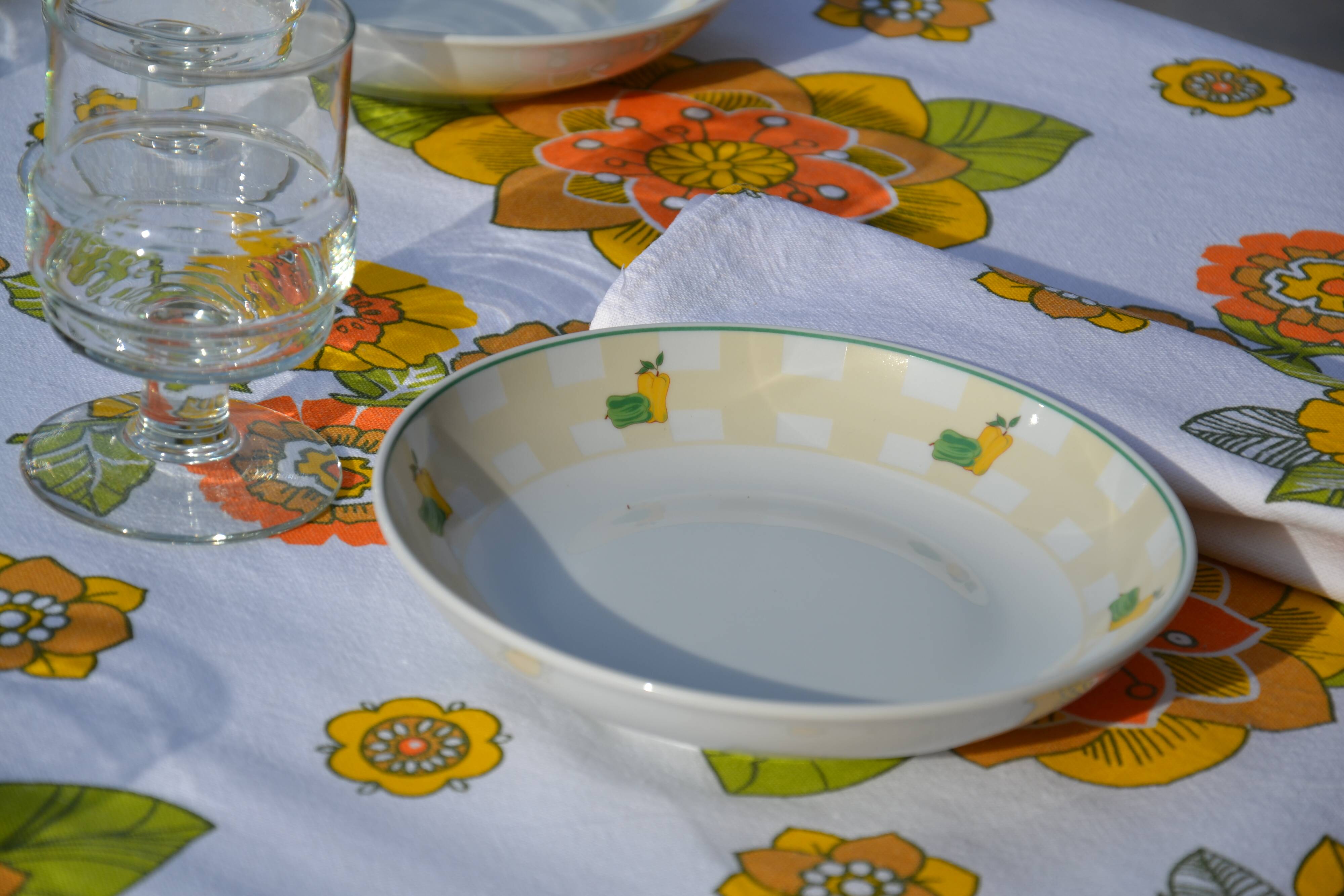 10 vintage stemmed wine glasses