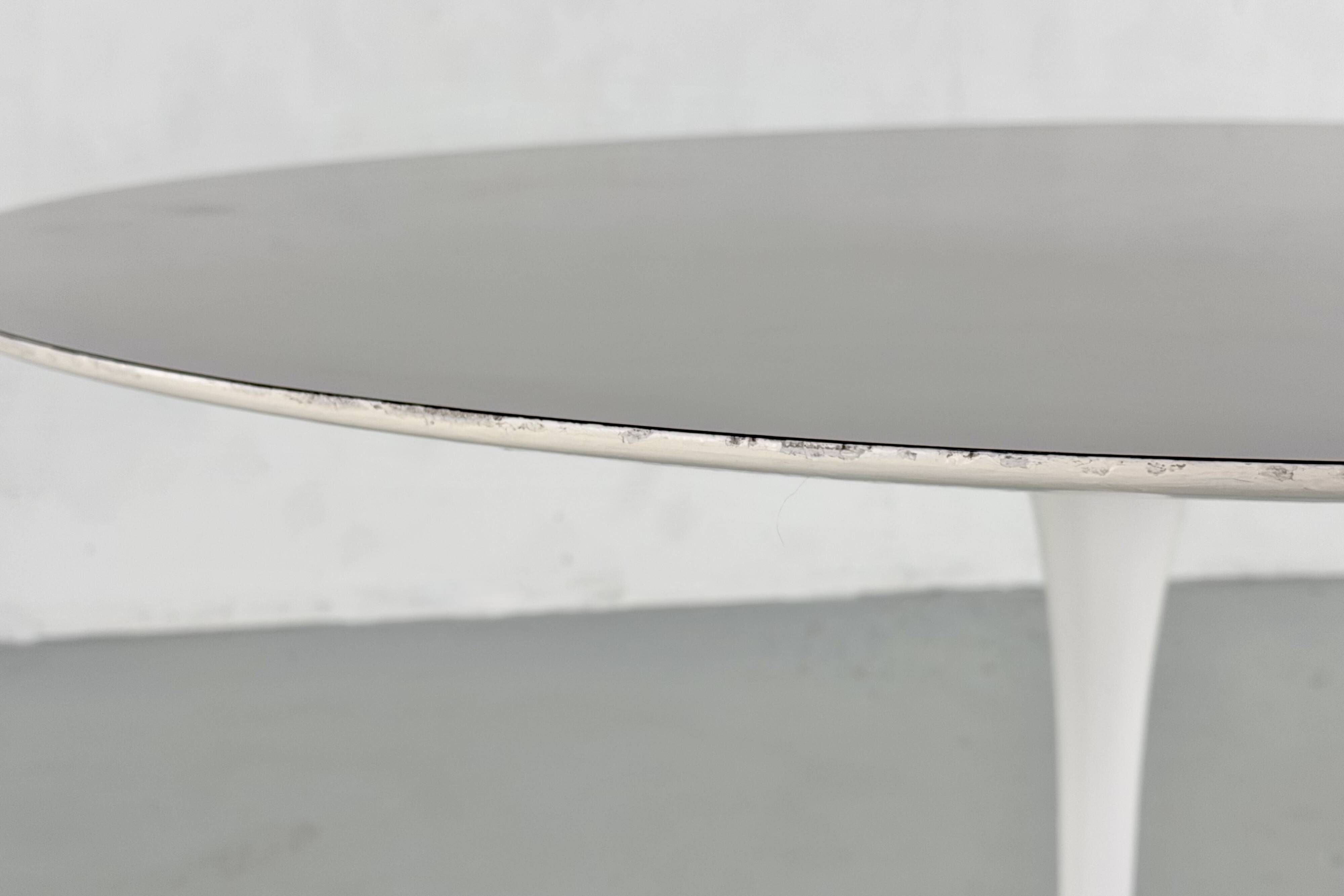 Tulip dining table by Eero Saarinen for Knoll International - 1960s