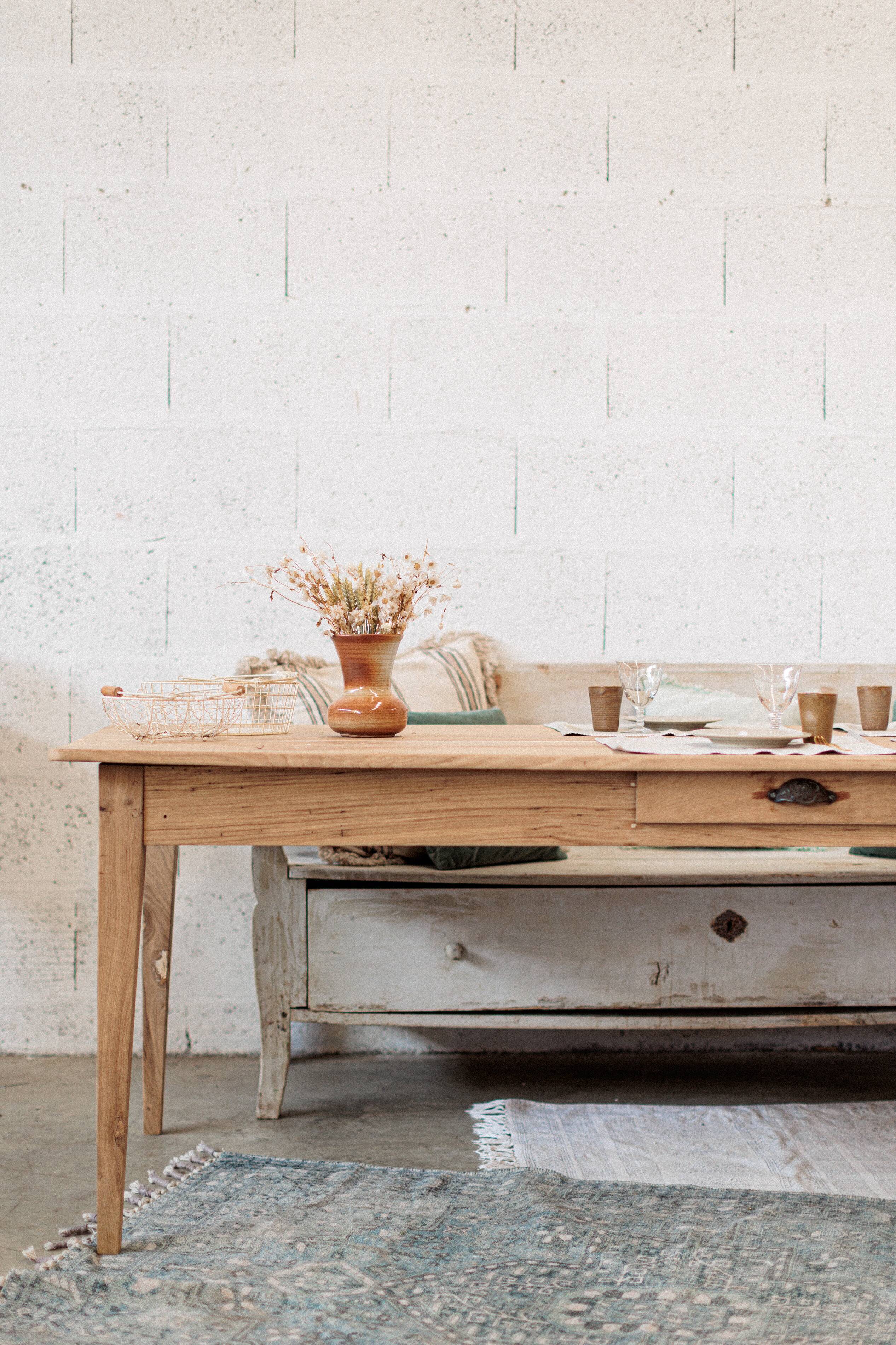 White wooden chest bench