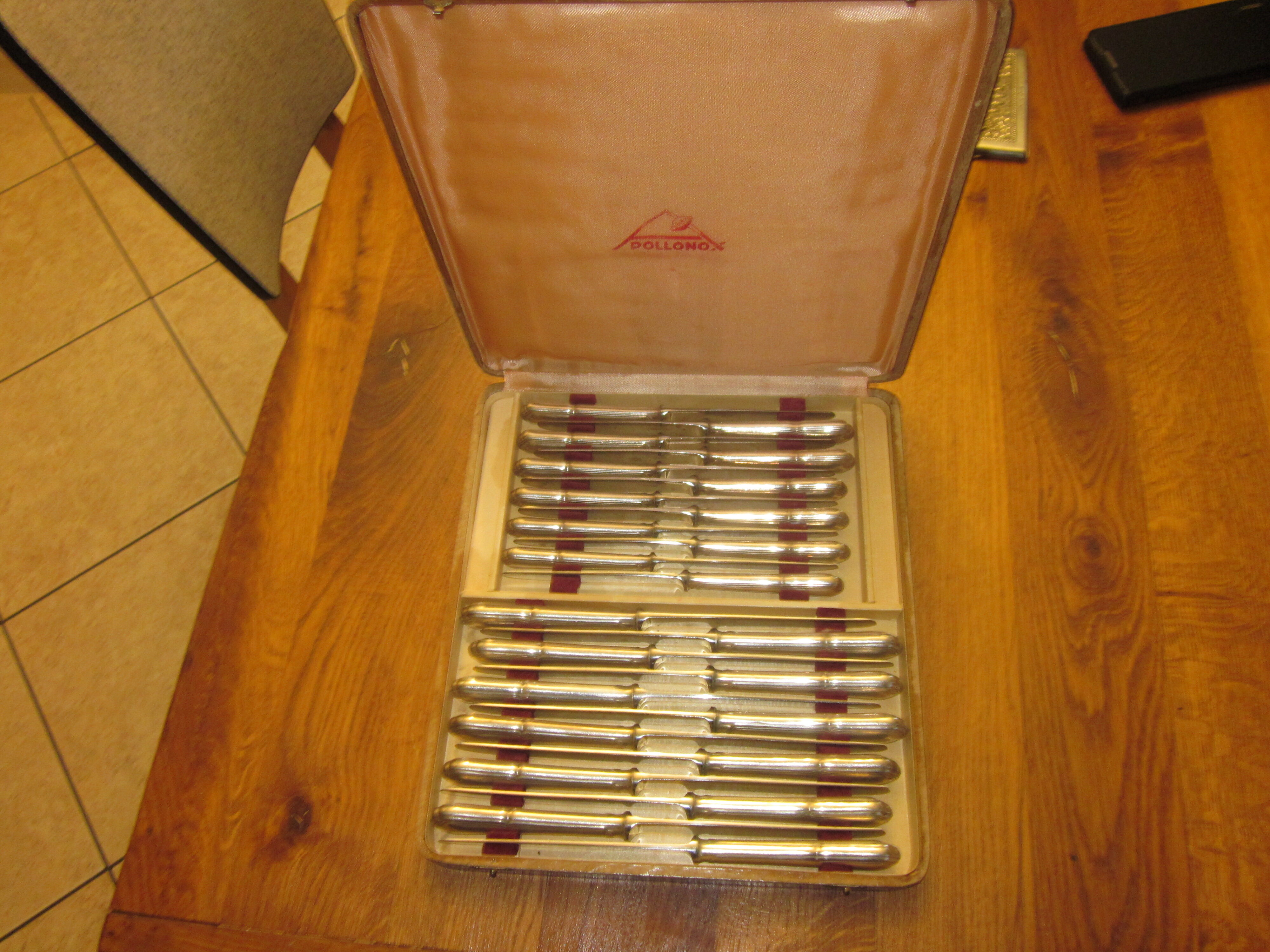 24 silver metal knives ercuis