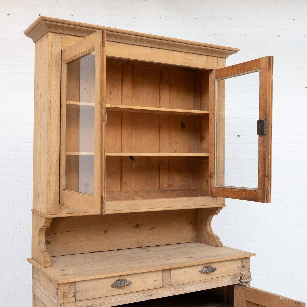 Vintage Cupboard in Elm and Fir, 1930