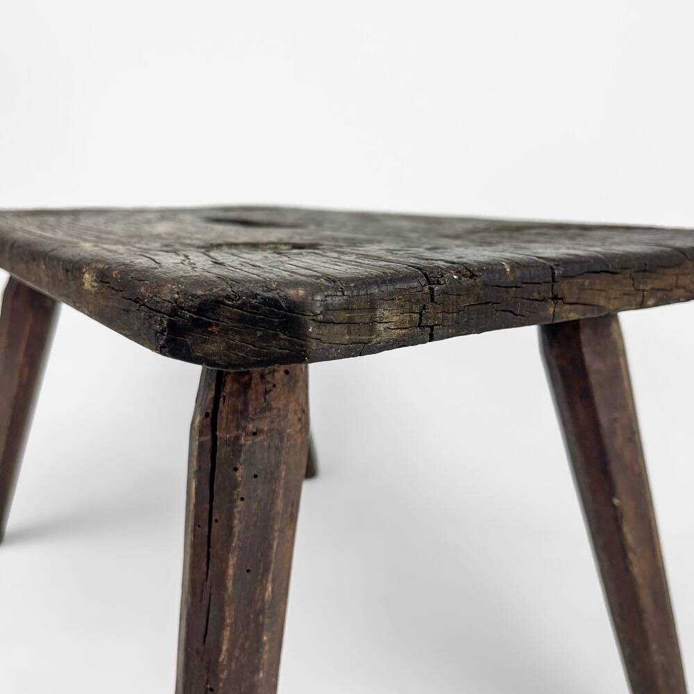 Antique solid wood slit milking bench