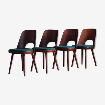 Ensemble de 4 chaises de salle à manger par oswald haerdtl, retapissées en tissu kvadrat
