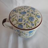 Flowery tea cup