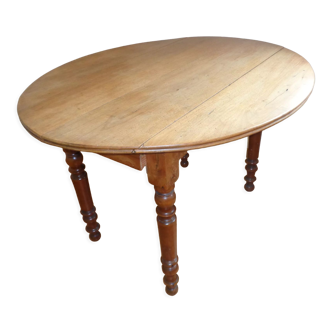 Oval table