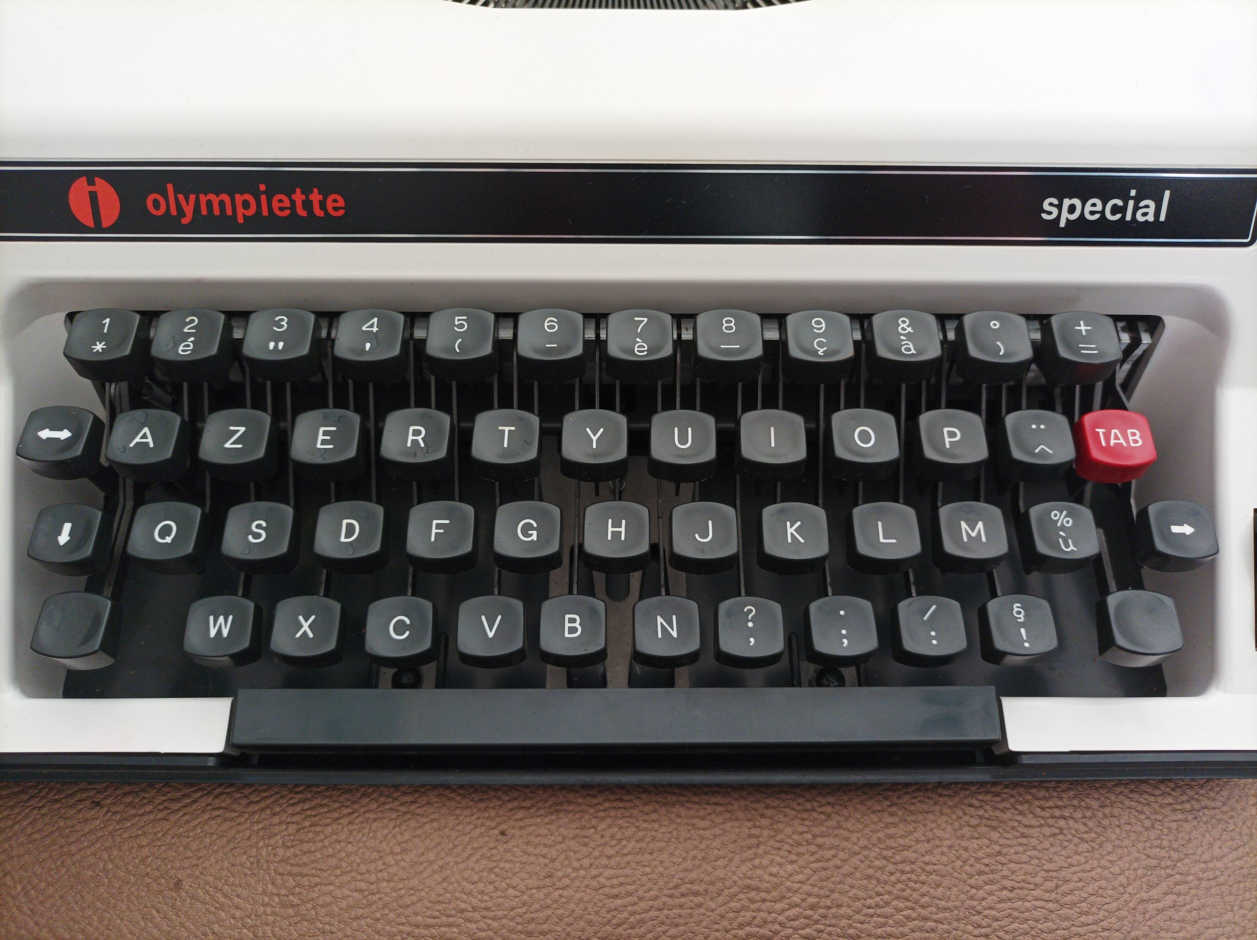 OLYMPIETTE Special typewriter from Olympia