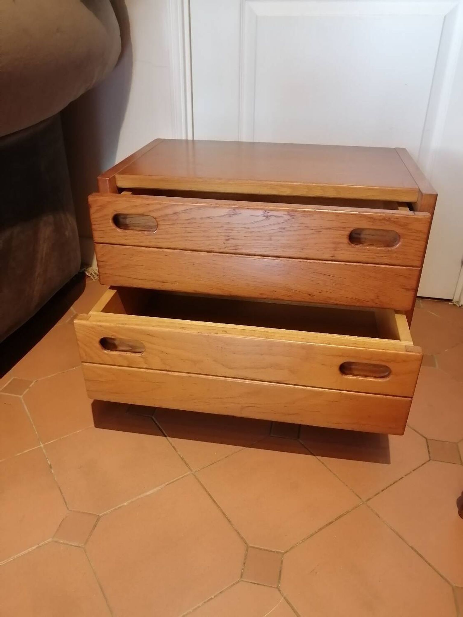 Vintage chest of drawers from the 70s/80s