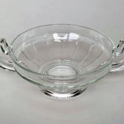 Coupe, Coupe à fruits en verre de style Val Saint Lambert