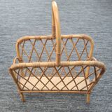 Rattan magazine rack: vintage