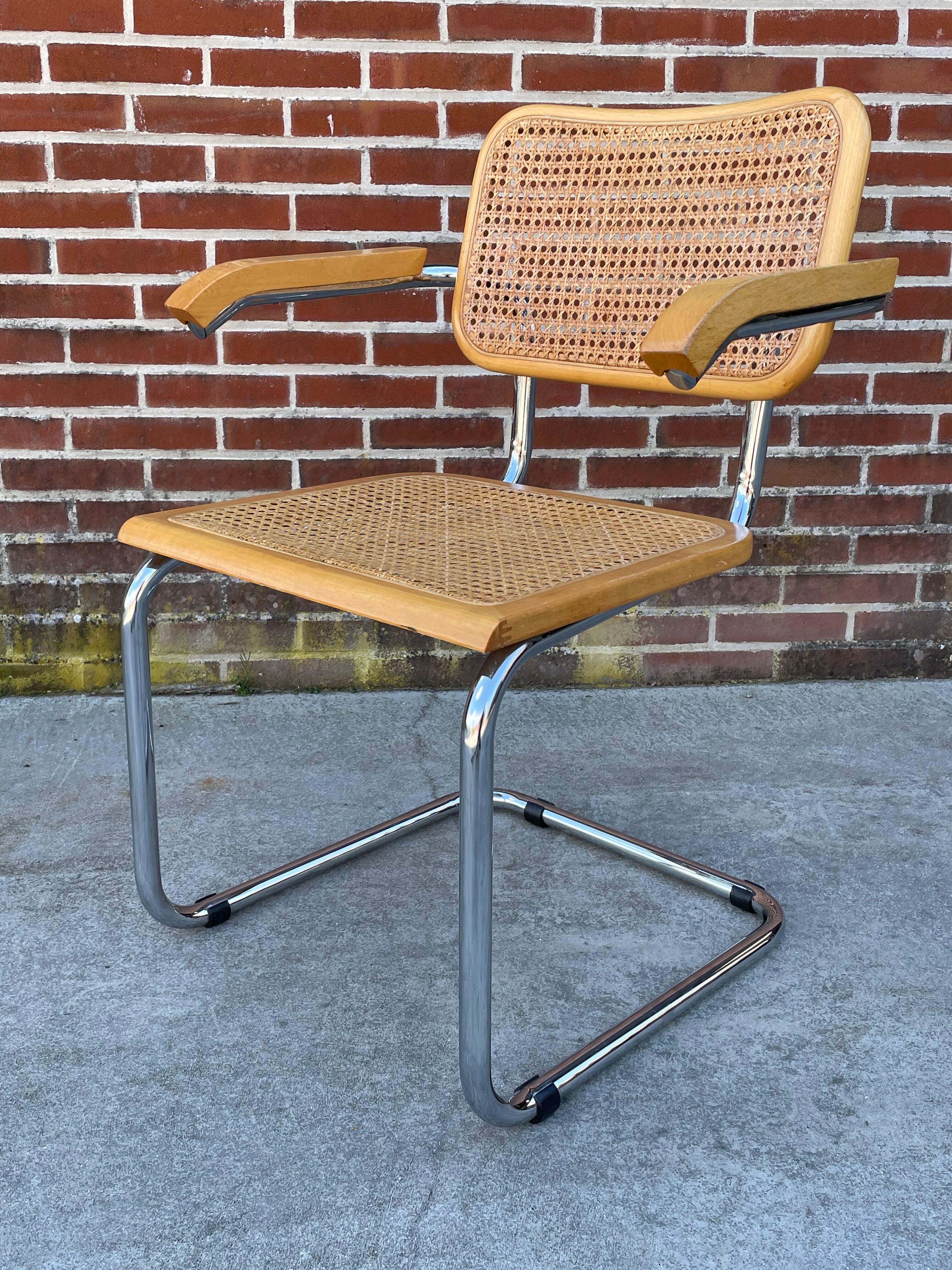 Cesca model design chair with armrests chrome version