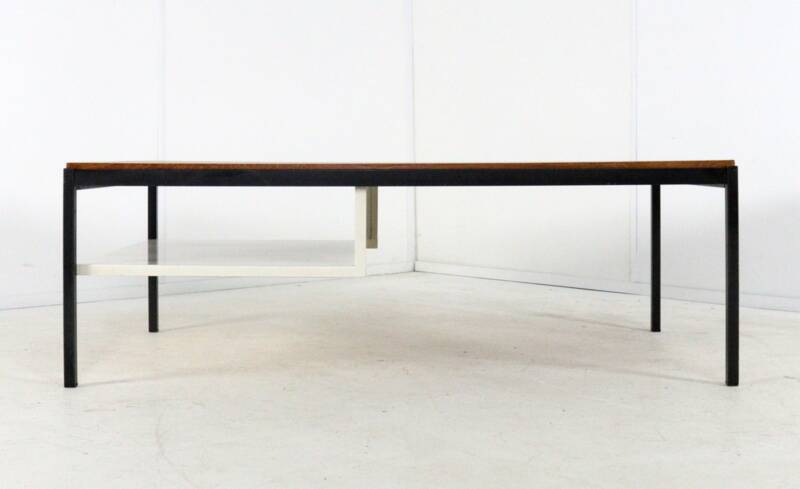 Coen de Vries pour table basse Gispen
