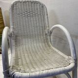 Rocking-chair en rotin blanc