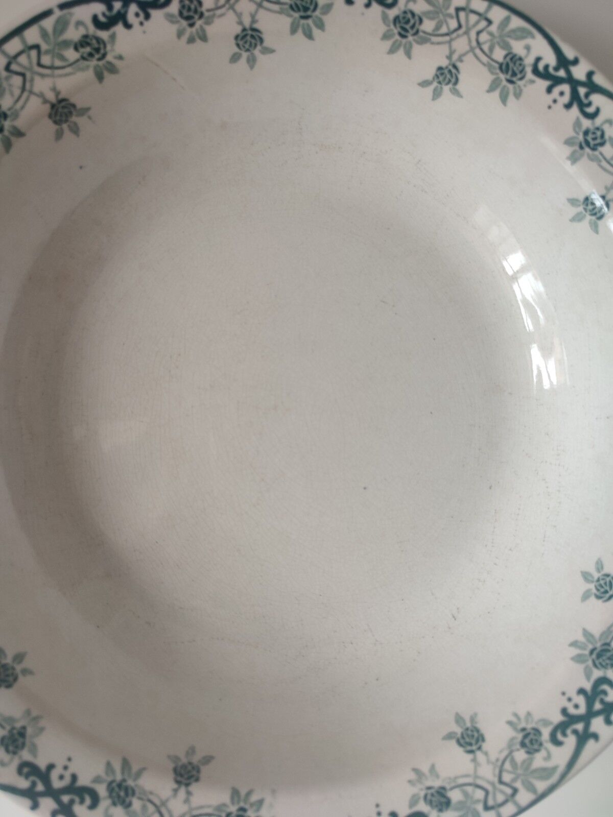 Hollow flat iron earth Saint Amand