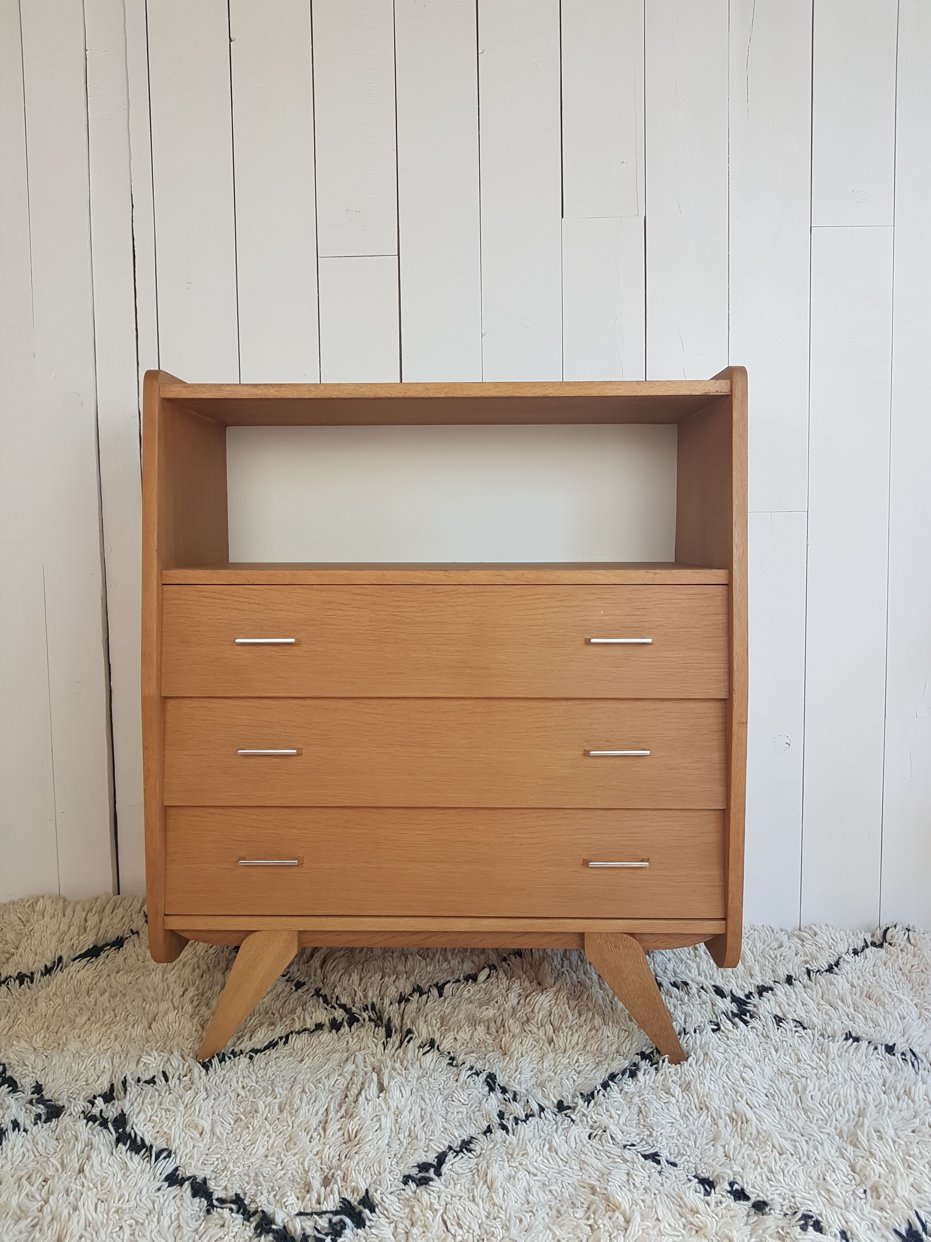Renovated vintage chest of drawers