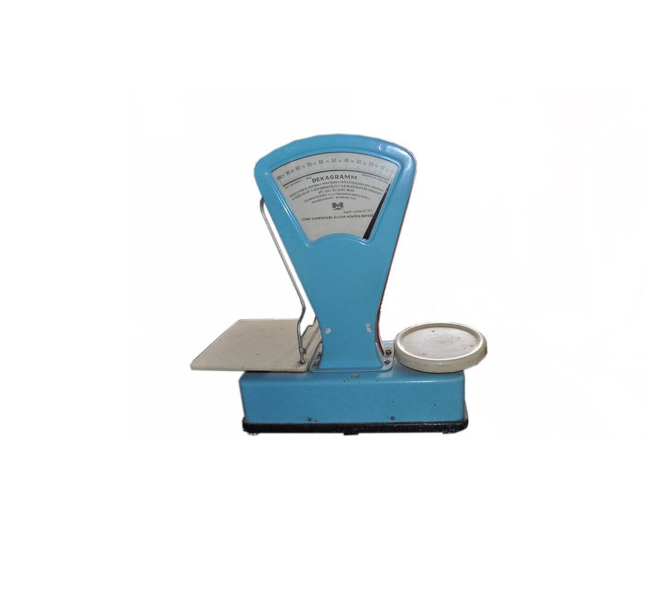 Vintage blue metal market balance, double-sided, mechanical dial from the 1960s.