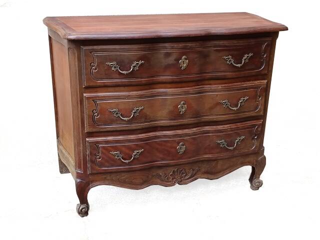 Commode arbalète de style louis XV bois massif