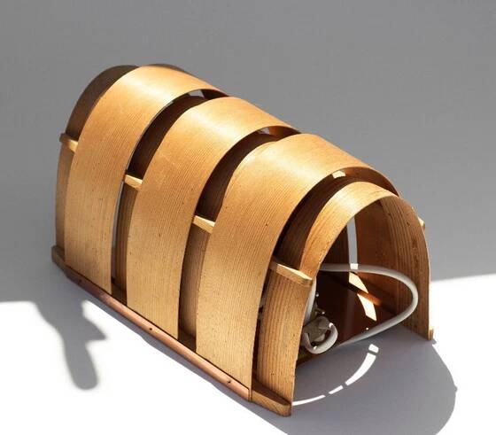 Hans-Agne Jakobsson wall lamp in pine veneer V155 - Sweden, 1960s