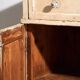 Ancienne commode blanche à deux portes (vers 1920)