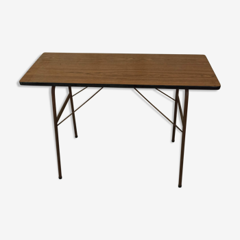 Folding table in formica brown console