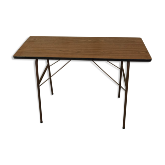 Folding table in formica brown console