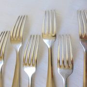6 fourchettes Apollo en métal argenté poinçonnées 2106245