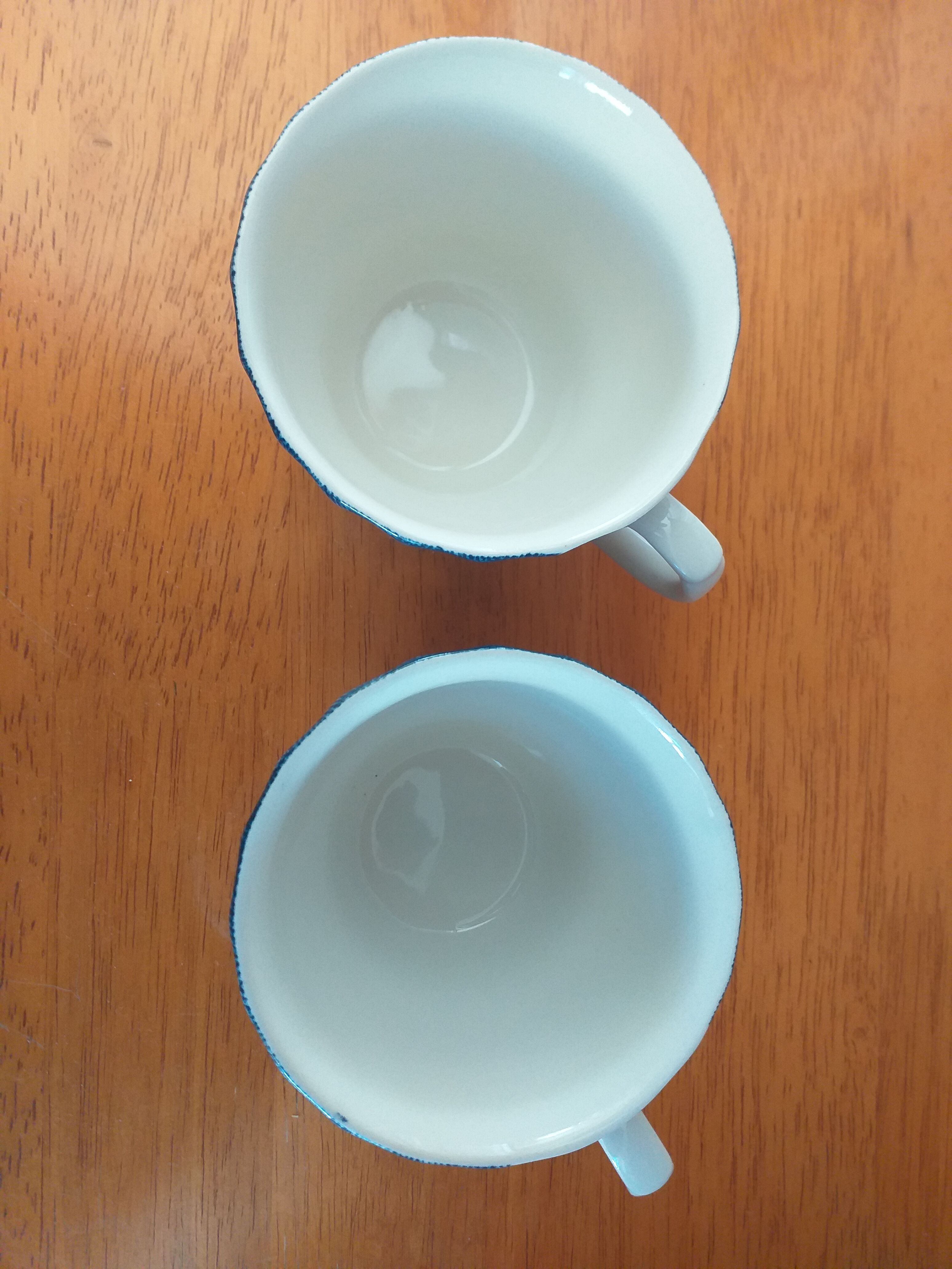 Set of 2 cups coffee/tea