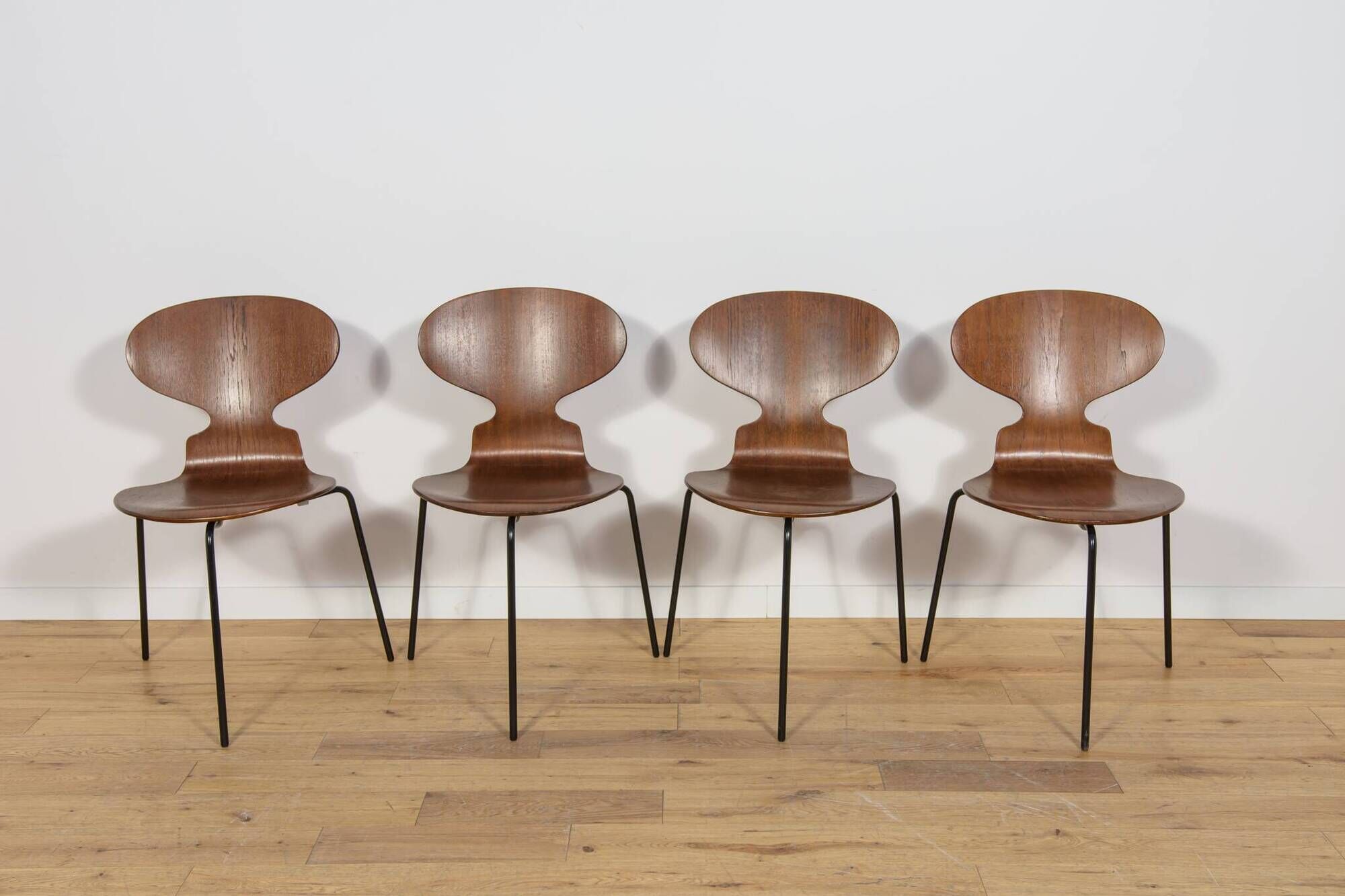 Ant Chair Model 3101 in Teak by Arne Jacobsen for Fritz Hansen, 1970s, Denm