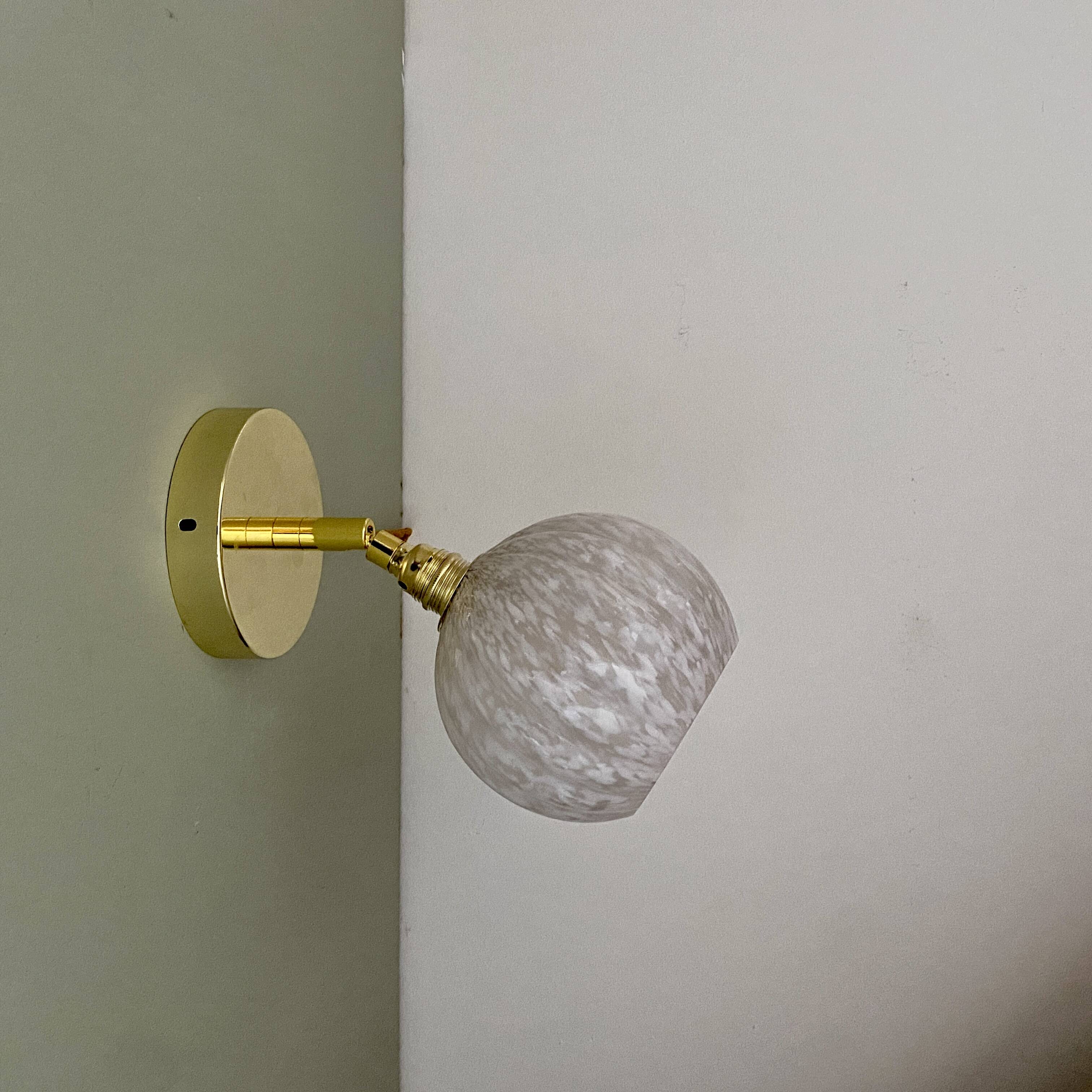 Vintage tulip wall light in white Clichy glass