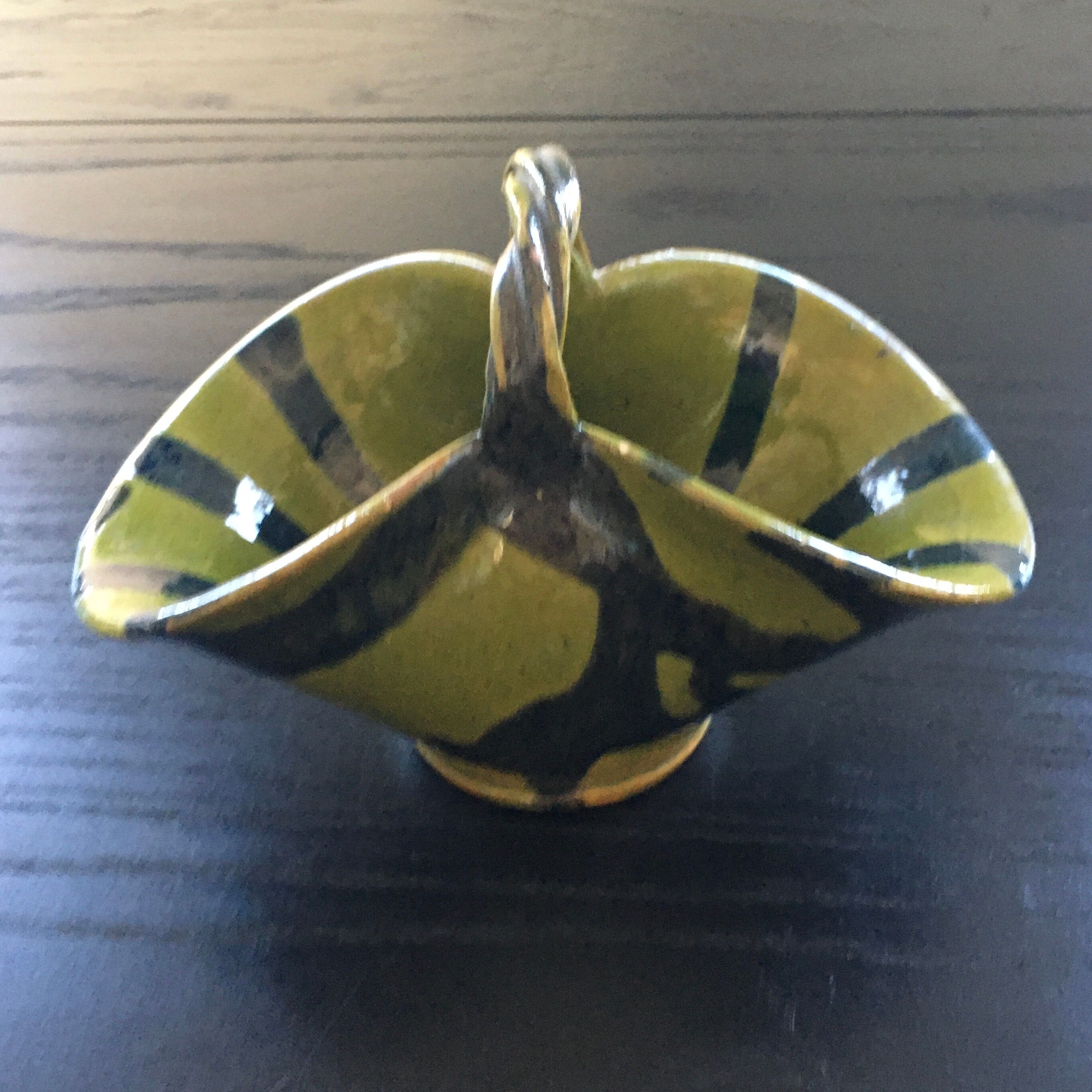 Corbeille vide poche vert olive