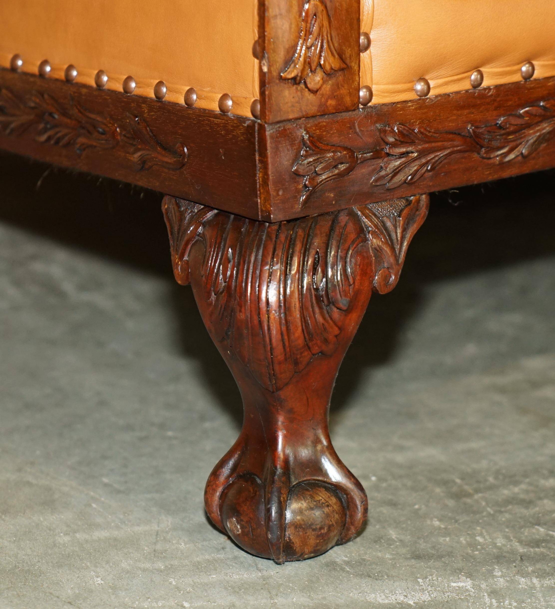 Restored three-seater leather canapé in late Victorian style.