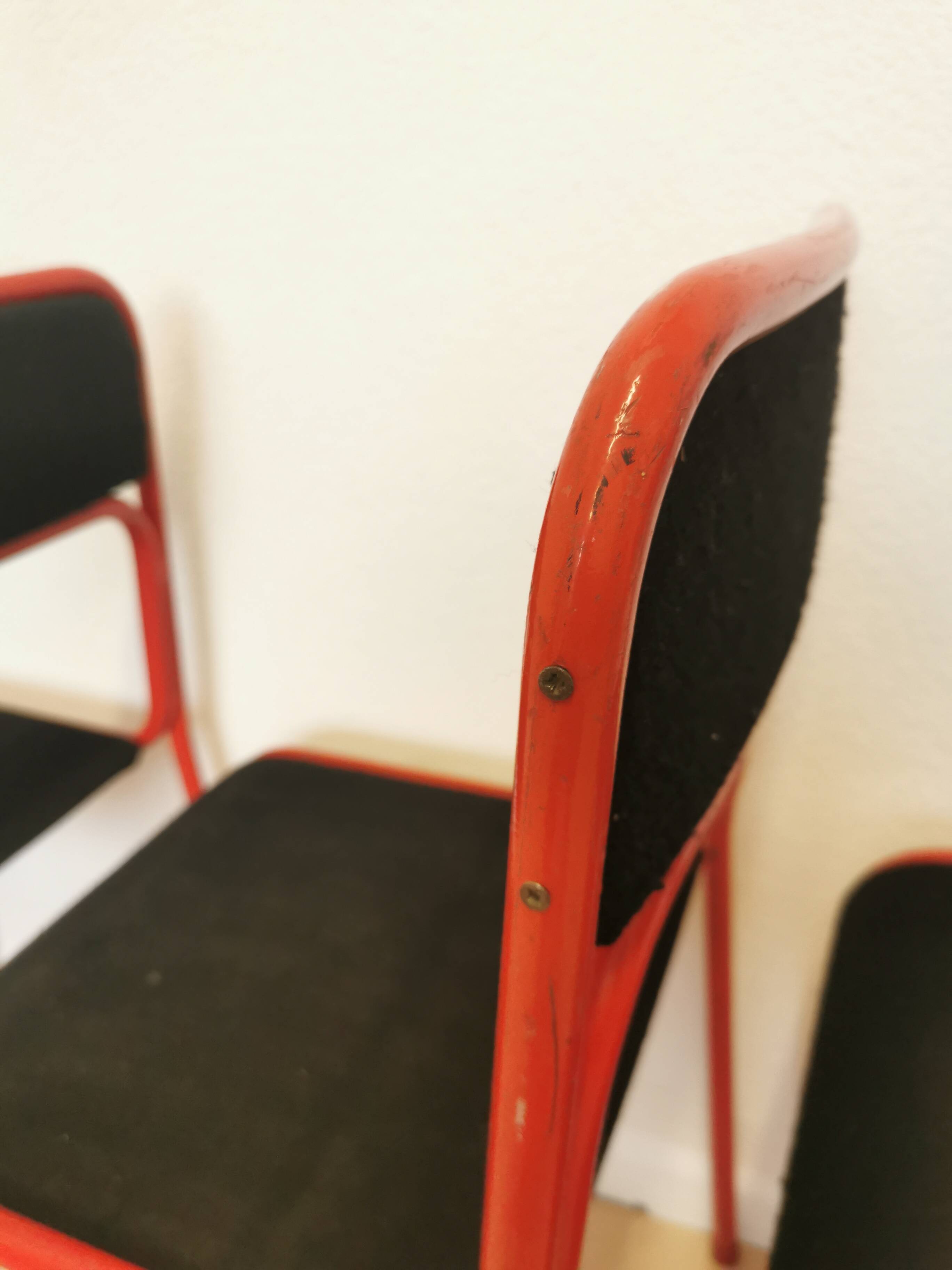 Set of 4 1970s Red & Black Metal Chair: Space Age Stackable Dining Chair