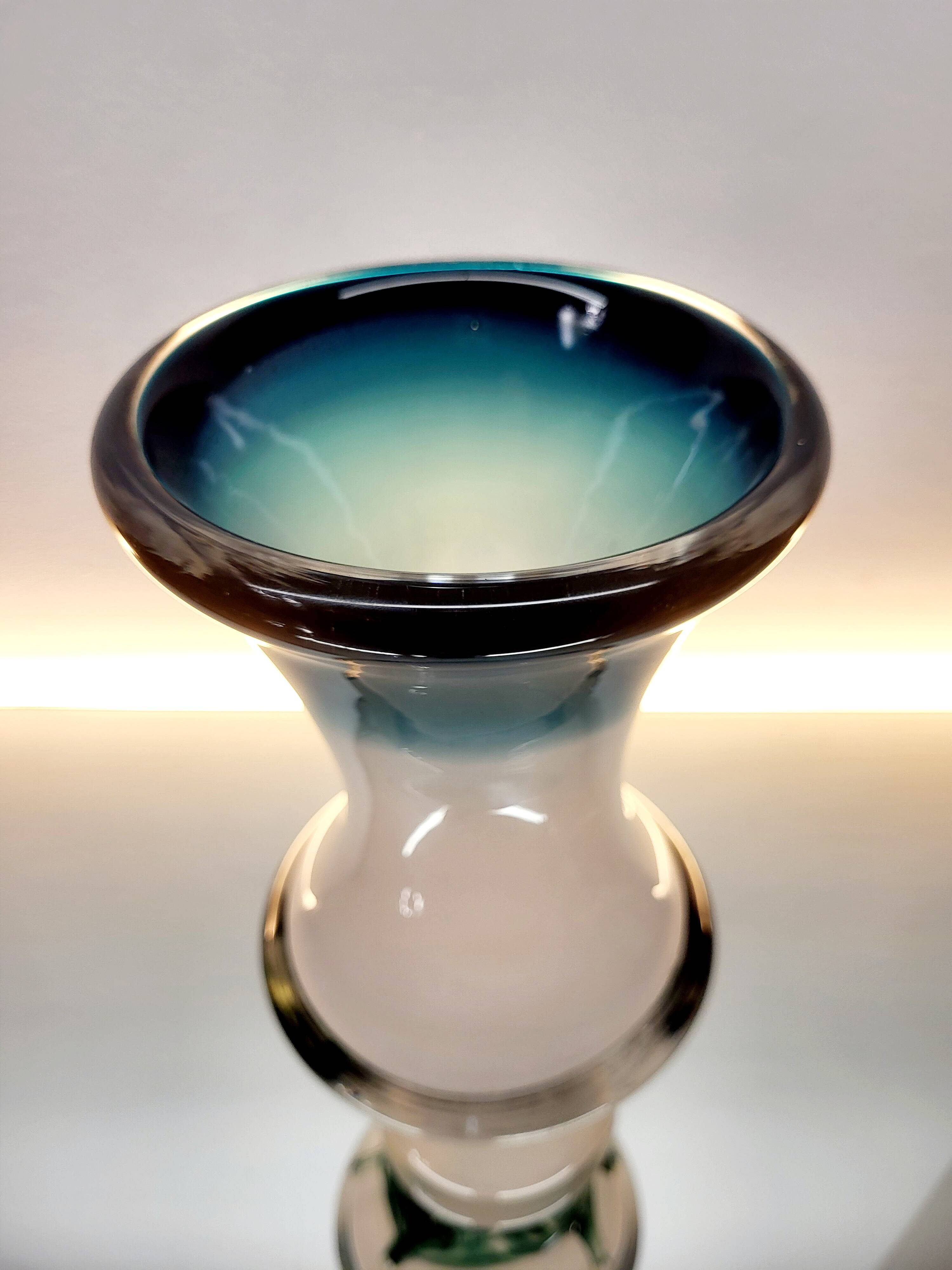Vase Val saint lambert Studio Cristal vas op voet, conçu, Liège, 80