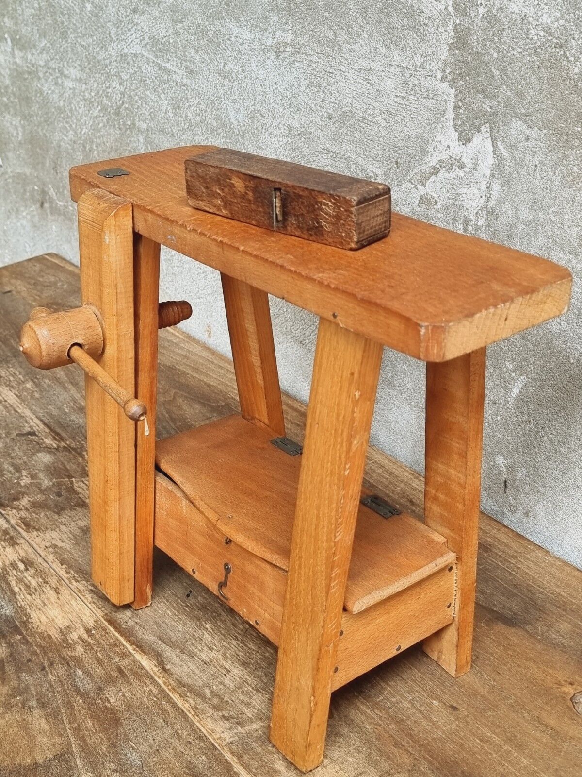 Vintage workbench mini table model