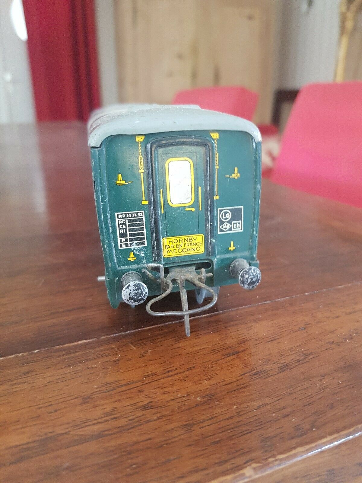 O Hornby Passenger Car Ladder Wagon
