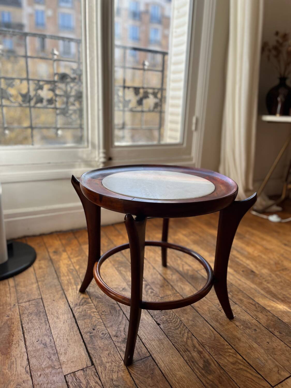 G. Scapinelli. Table d’appoint Maracana en caviuna